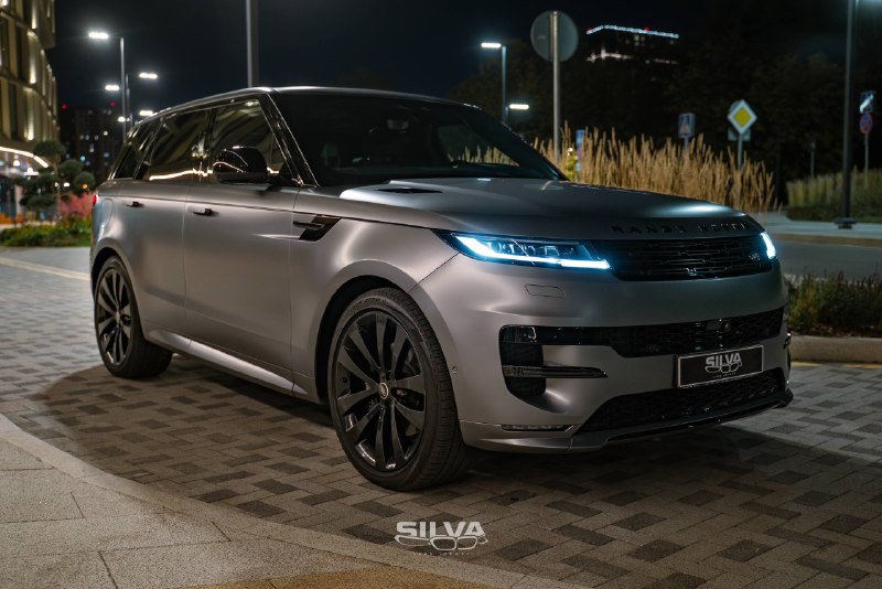 Range Rover Sport P400: главный ракурс